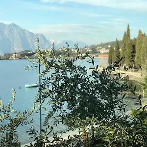 https://appartamento-nave.hotelinveneto.com