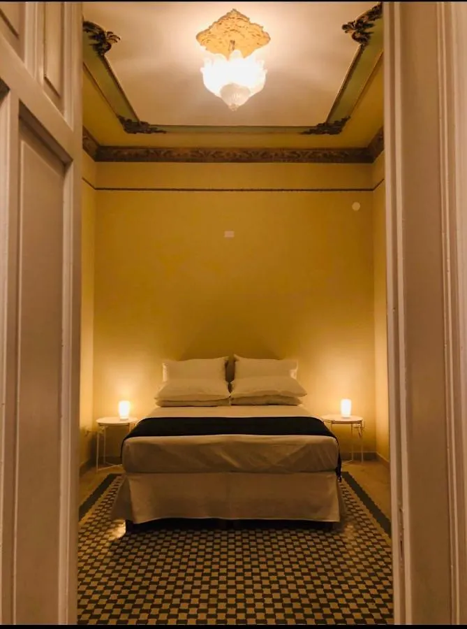 アパート Barrique Guest House Free Bus From The Airport One Way パレルモ イタリア